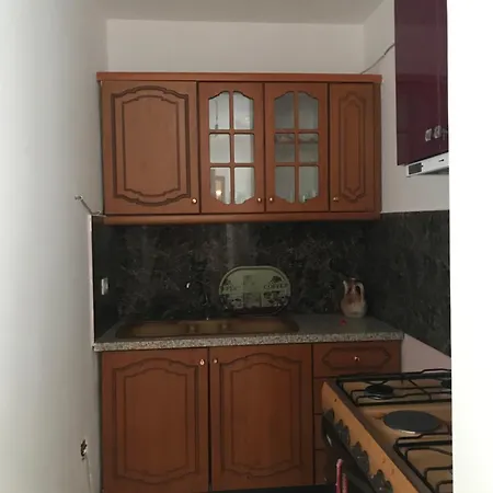 Besnik Apartment