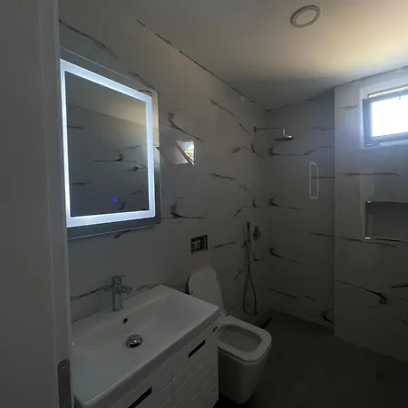 Apartment Besnik *